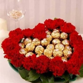 Heart touching flowers box