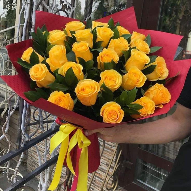 Yellow flowers bouquet