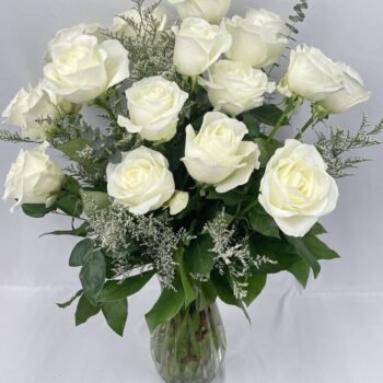 Lovely White rose flower Pot